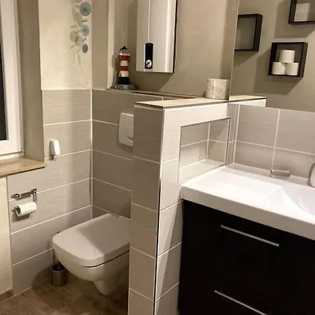 Apartamento Große Wohnküche, Terrasse, Schlafzimmer Am Steinhuder Meer, Wlan, Parkplatz, Fußbodenheizung, 70qm *