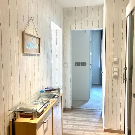 Grosse Wohnkueche, Terrasse, Schlafzimmer Am Steinhuder Meer, Wlan, Parkplatz, Fussbodenheizung, 70qm Апартаменты *