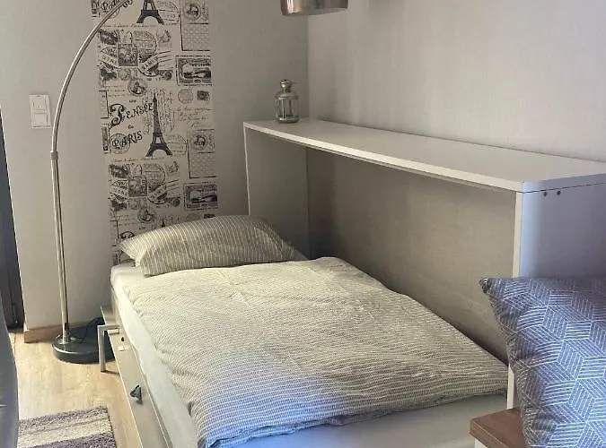 Apartman Grosse Wohnkueche, Terrasse, Schlafzimmer Am Steinhuder Meer, Wlan, Parkplatz, Fussbodenheizung, 70qm *