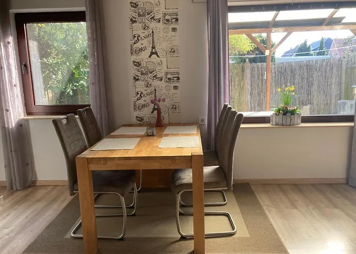 Apartman Grosse Wohnkueche, Terrasse, Schlafzimmer Am Steinhuder Meer, Wlan, Parkplatz, Fussbodenheizung, 70qm