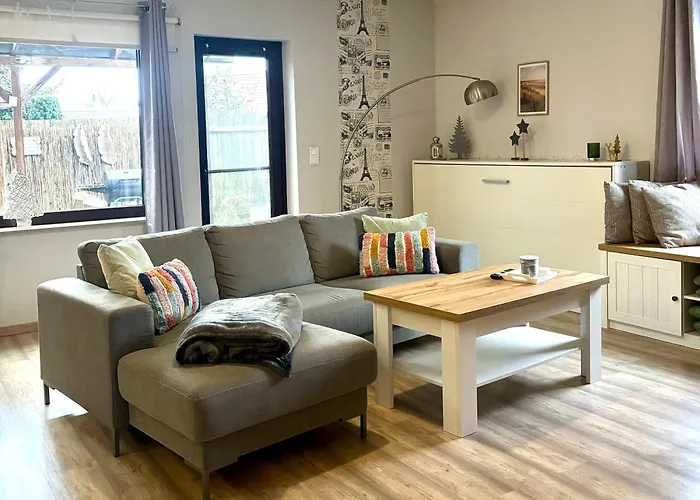 Grosse Wohnkueche, Terrasse, Schlafzimmer Am Steinhuder Meer, Wlan, Parkplatz, Fussbodenheizung, 70qm